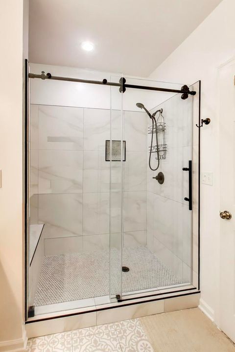 Tiny photo for 181 W Fabish Drive, Buffalo Grove, IL 60089 (MLS # 12589478)