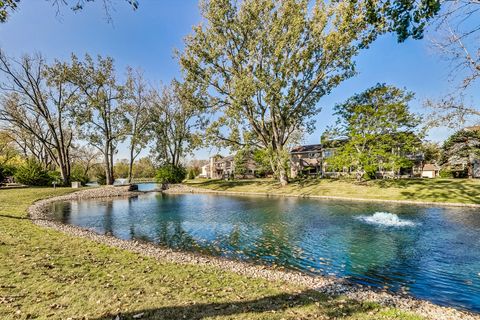 Tiny photo for 181 W Fabish Drive, Buffalo Grove, IL 60089 (MLS # 12589478)