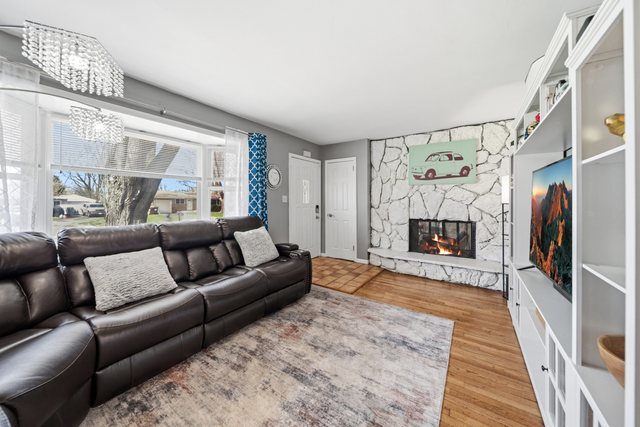 1412 Beach Road