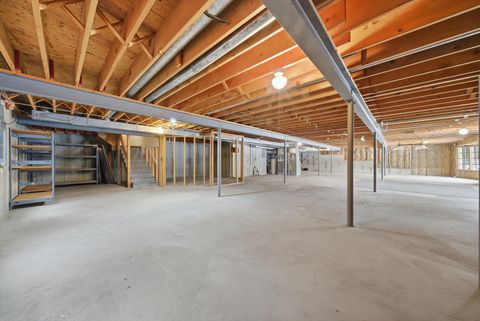 Tiny photo for 10 Lakeside Lane, North Barrington, IL 60010 (MLS # 12531075)