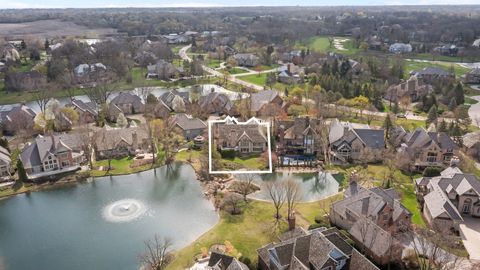 Tiny photo for 10 Lakeside Lane, North Barrington, IL 60010 (MLS # 12531075)