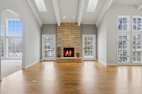 Tiny photo for 10 Lakeside Lane, North Barrington, IL 60010 (MLS # 12531075)