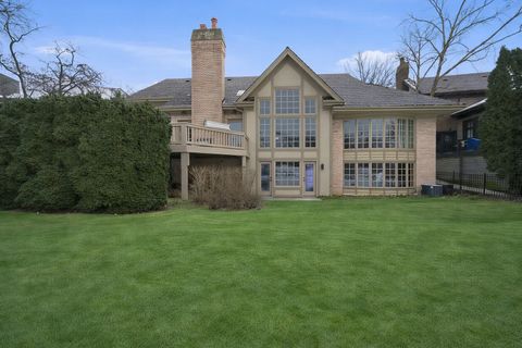 Tiny photo for 10 Lakeside Lane, North Barrington, IL 60010 (MLS # 12531075)