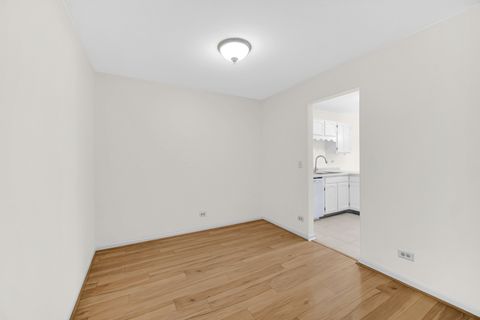 Tiny photo for 200 Columbia Court #5, Schaumburg, IL 60193 (MLS # 12425518)