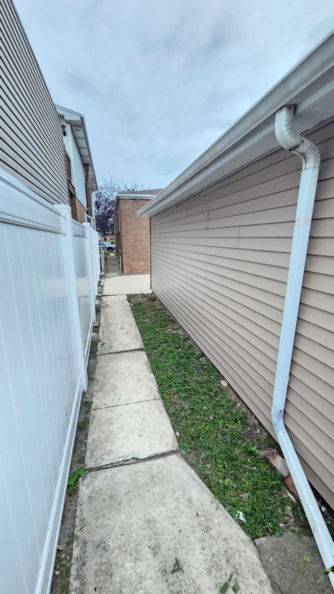 Tiny photo for 7034 W 63rd Place, Chicago, IL 60638 (MLS # 12769281)
