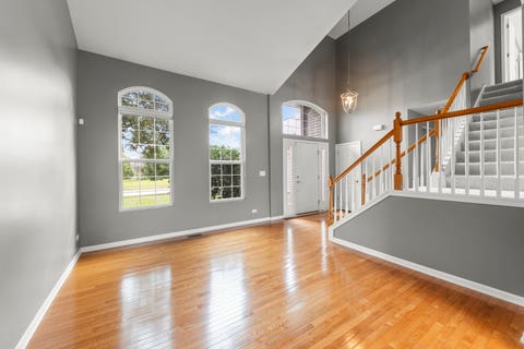 Tiny photo for 3111 Drury Lane, Carpentersville, IL 60110 (MLS # 12731907)