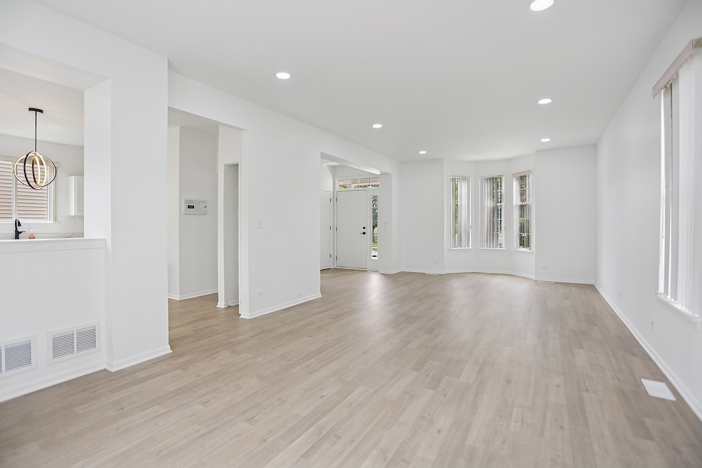 3115 Holden Circle