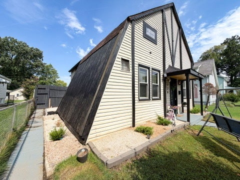 326 South Sycamore