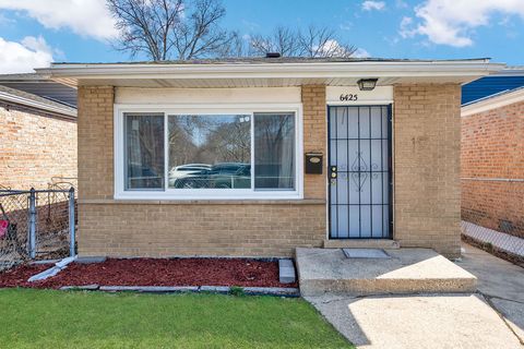 Photo of Chicago, IL 60609 (MLS # 12600879)