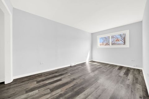 Tiny photo for Chicago, IL 60609 (MLS # 12600879)