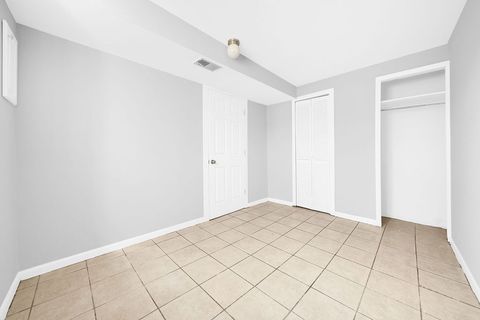 Tiny photo for Chicago, IL 60609 (MLS # 12600879)