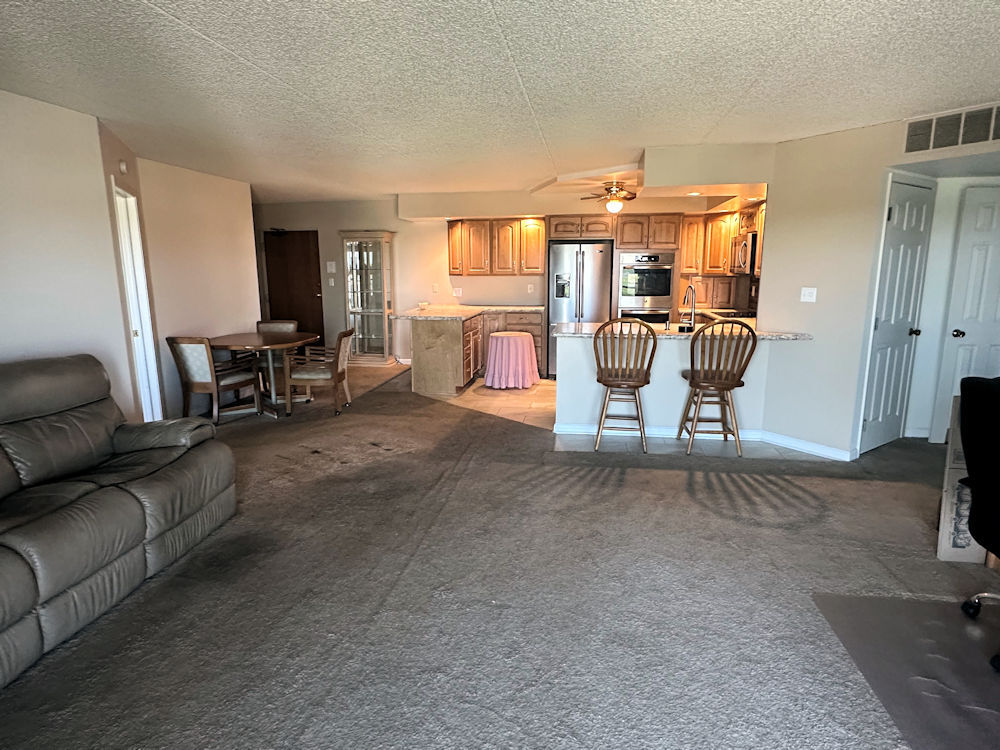 1133 N 7th Street 806