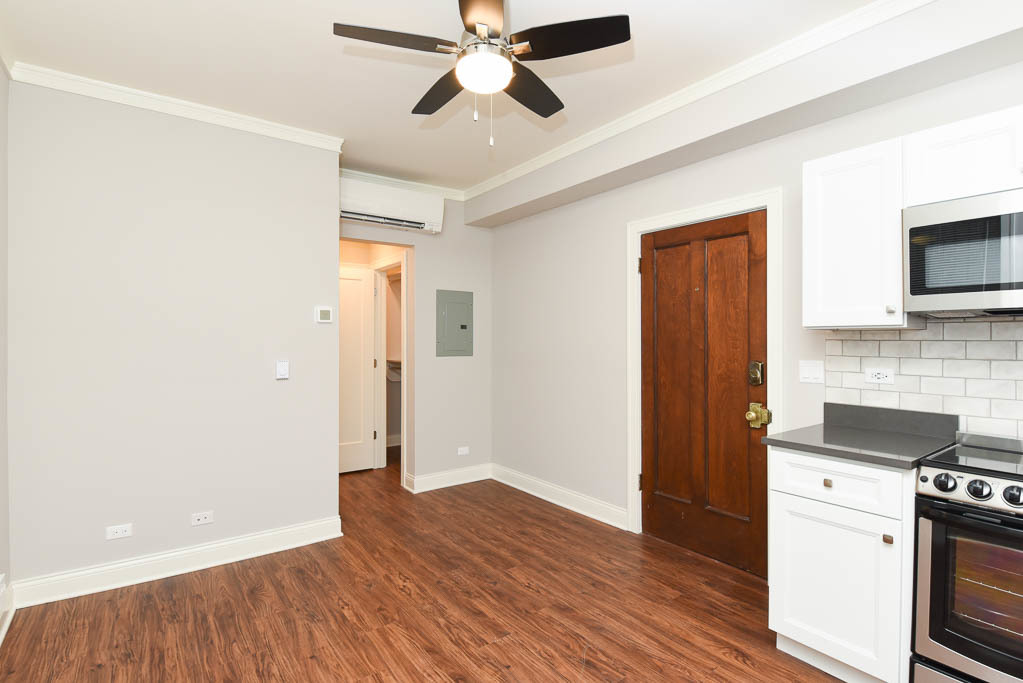 640 W WRIGHTWOOD Avenue 108