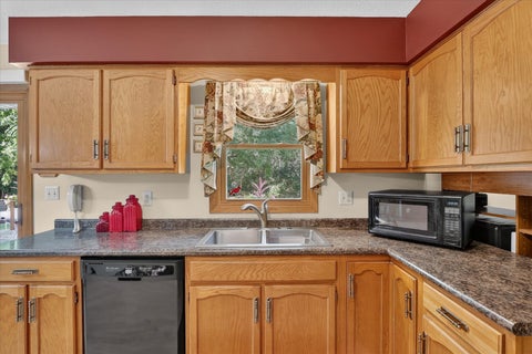 Tiny photo for 4604 Minns Drive, Machesney Park, IL 61115 (MLS # 12742923)