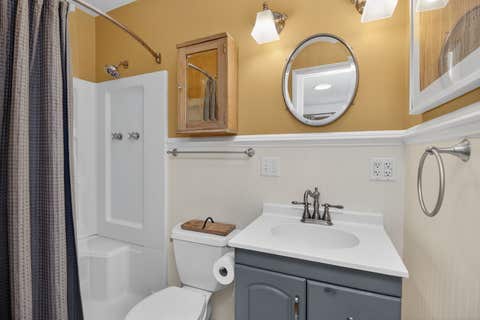 Tiny photo for 700 E Turner Avenue, Roselle, IL 60172 (MLS # 12685605)