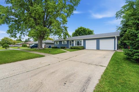 Tiny photo for 3130 Jo Ann Drive, Joliet, IL 60431 (MLS # 12591604)