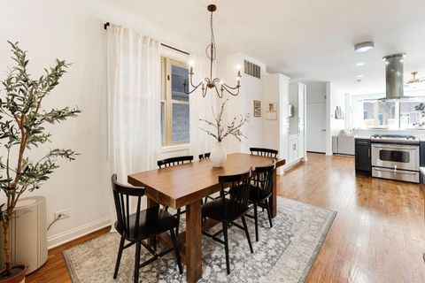 Tiny photo for 2851 N Damen Avenue #1, Chicago, IL 60618 (MLS # 12609725)