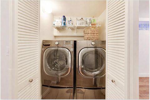 Tiny photo for 2851 N Damen Avenue #1, Chicago, IL 60618 (MLS # 12609725)