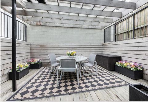 Tiny photo for 2851 N Damen Avenue #1, Chicago, IL 60618 (MLS # 12609725)