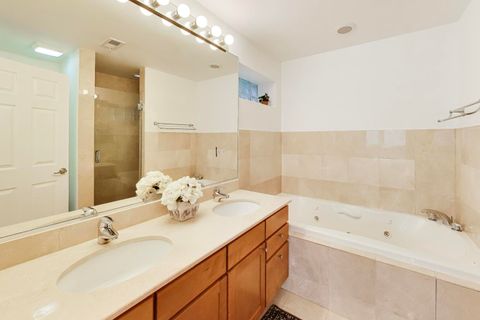 Tiny photo for 2851 N Damen Avenue #1, Chicago, IL 60618 (MLS # 12609725)