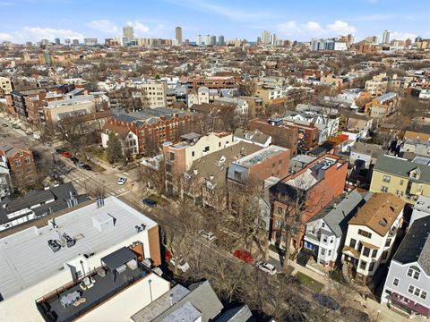 Tiny photo for 2851 N Southport Avenue #E, Chicago, IL 60657 (MLS # 12594443)