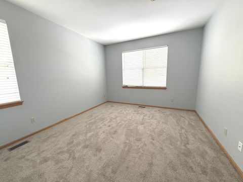 Tiny photo for 520 Chesterfield Court, Oswego, IL 60543 (MLS # 12535552)