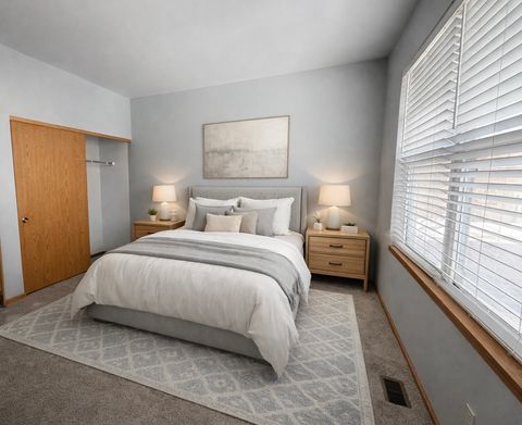 Tiny photo for 520 Chesterfield Court, Oswego, IL 60543 (MLS # 12535552)