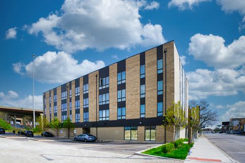 3188 S Archer Avenue 202 Chicago IL 60608