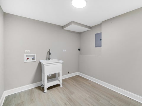 Tiny photo for 6312 Maxwell Drive, Woodridge, IL 60517 (MLS # 12638878)