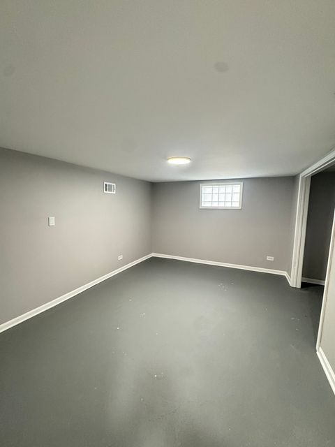 Tiny photo for 201 E 140th Place, Dolton, IL 60419 (MLS # 12602541)