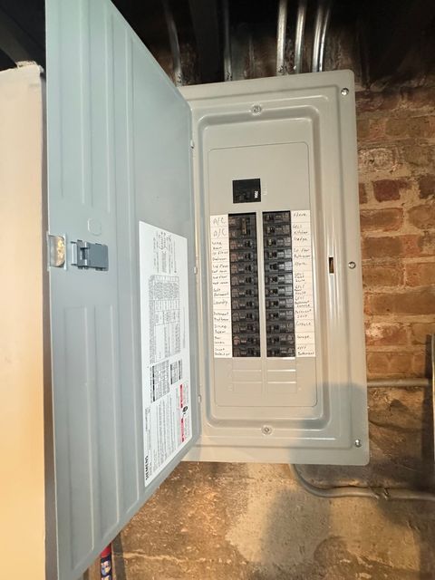 Tiny photo for 201 E 140th Place, Dolton, IL 60419 (MLS # 12602541)