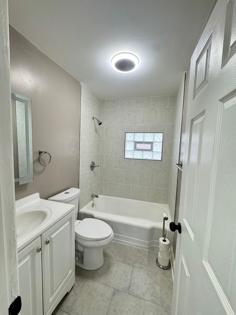 Tiny photo for 201 E 140th Place, Dolton, IL 60419 (MLS # 12602541)