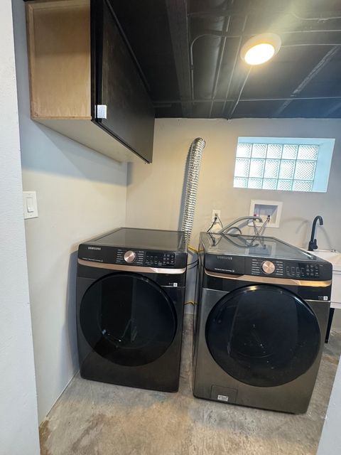 Tiny photo for 201 E 140th Place, Dolton, IL 60419 (MLS # 12602541)