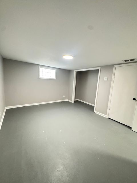 Tiny photo for 201 E 140th Place, Dolton, IL 60419 (MLS # 12602541)