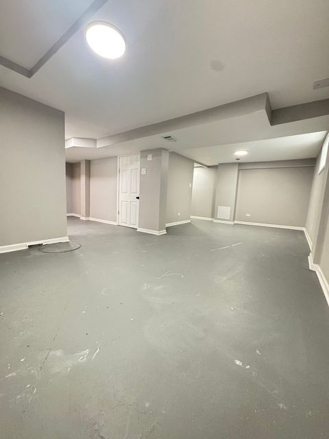 Tiny photo for 201 E 140th Place, Dolton, IL 60419 (MLS # 12602541)