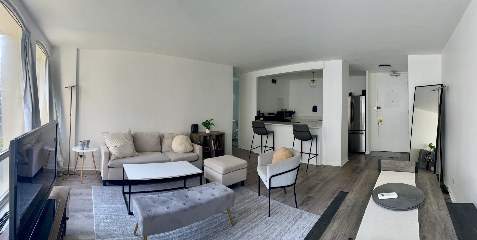 1451 E 55th Street 618N