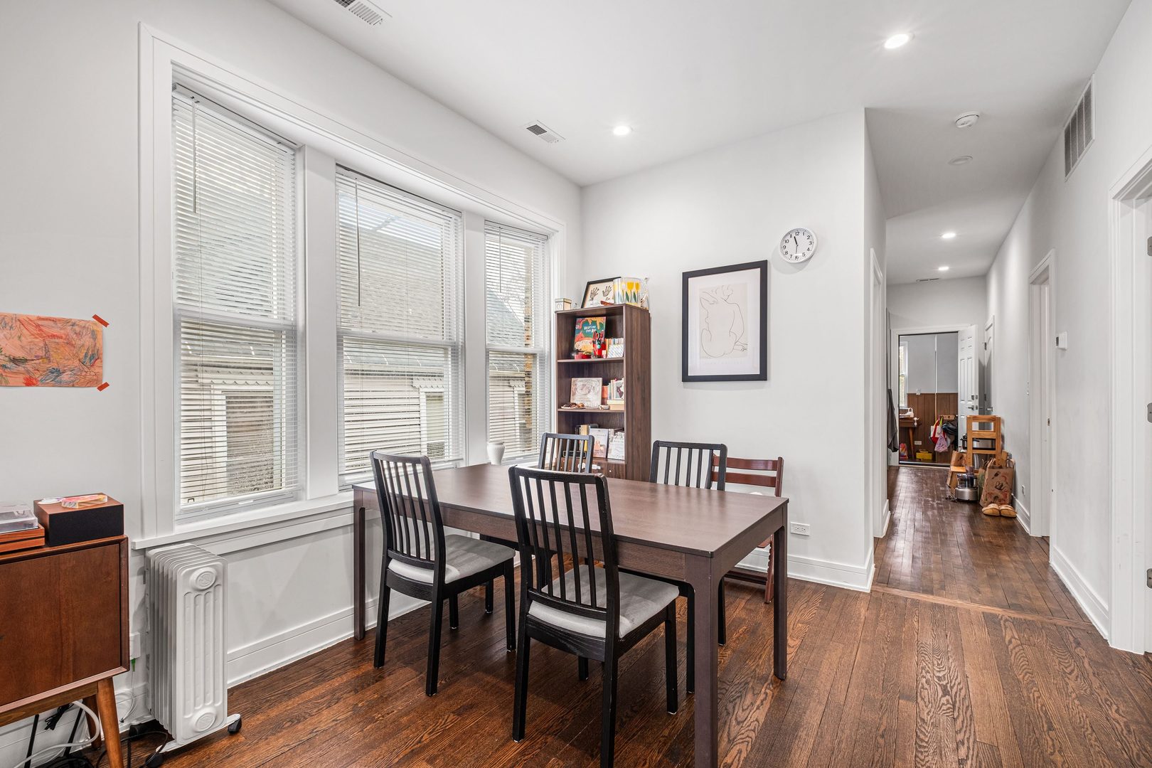 3904 N Whipple Avenue 2