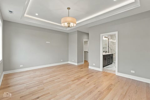 Tiny photo for 6732 N Oxford Avenue, Chicago, IL 60631 (MLS # 12798322)