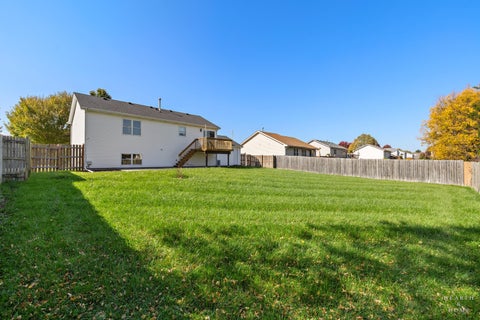 Tiny photo for 612 Wimbleton Trail, McHenry, IL 60050 (MLS # 12785733)