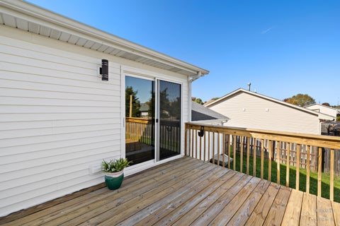 Tiny photo for 612 Wimbleton Trail, McHenry, IL 60050 (MLS # 12785733)