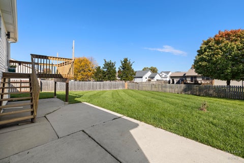 Tiny photo for 612 Wimbleton Trail, McHenry, IL 60050 (MLS # 12785733)