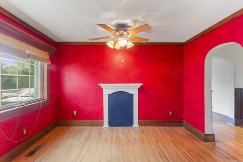 Tiny photo for 347 W Franklin Street, Paxton, IL 60957 (MLS # 12475077)