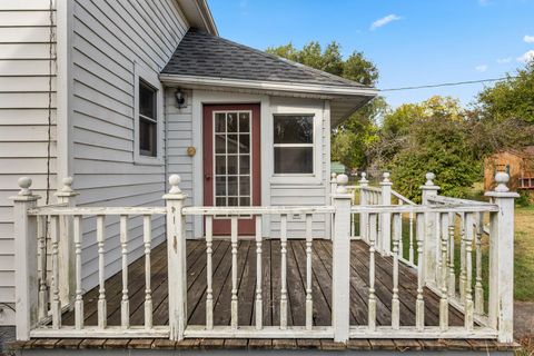 Tiny photo for 347 W Franklin Street, Paxton, IL 60957 (MLS # 12475077)