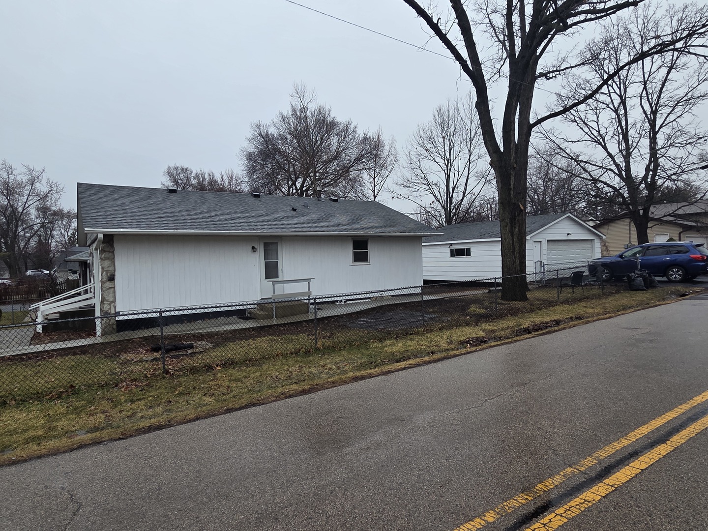 1514 Round Lake Drive