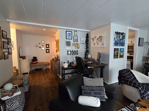 Tiny photo for 1139 Leavitt Avenue #203, Flossmoor, IL 60422 (MLS # 12589144)