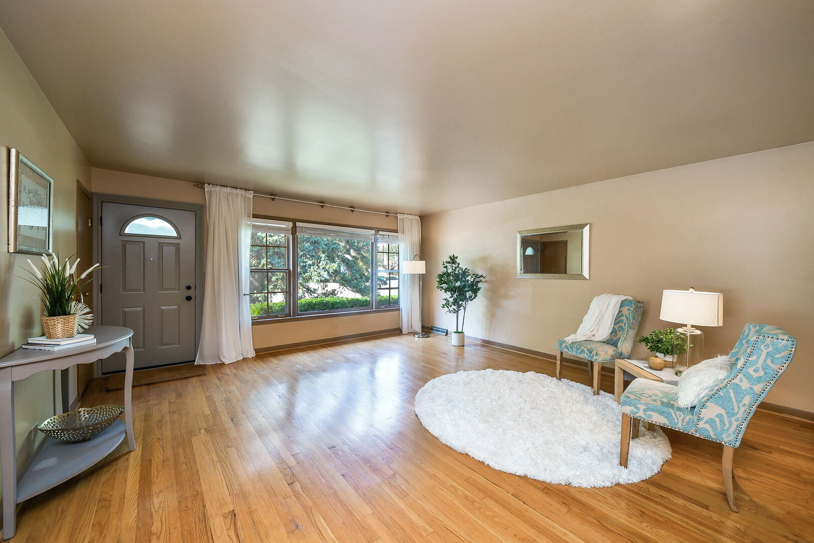 61 Grove Avenue