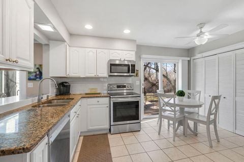 Tiny photo for 1730 George Court, Glenview, IL 60025 (MLS # 12587846)