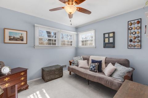 Tiny photo for 1730 George Court, Glenview, IL 60025 (MLS # 12587846)