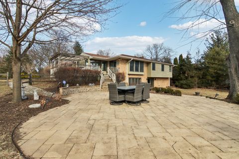 Tiny photo for 635 Signal Hill Road, North Barrington, IL 60010 (MLS # 12593670)
