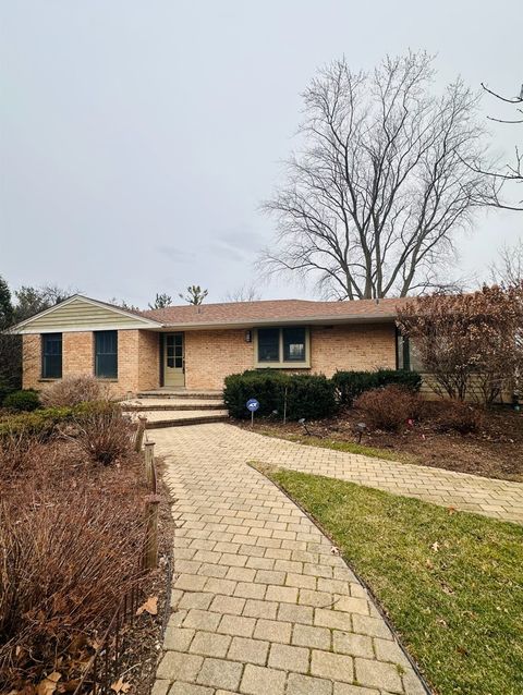Photo of 635 Signal Hill Road, North Barrington, IL 60010 (MLS # 12593670)